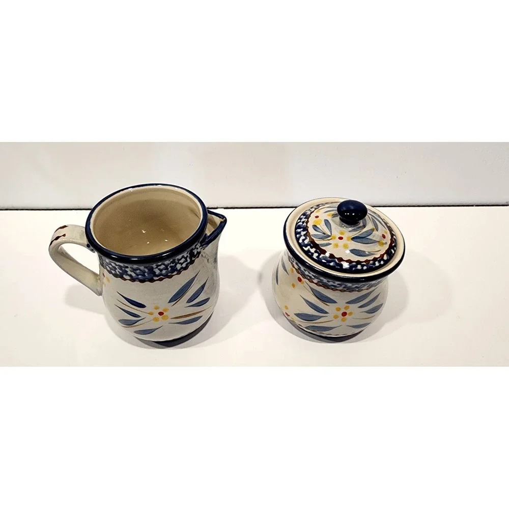 Temptations Old World Blue Sugar bowl with lid and cream pitcher set